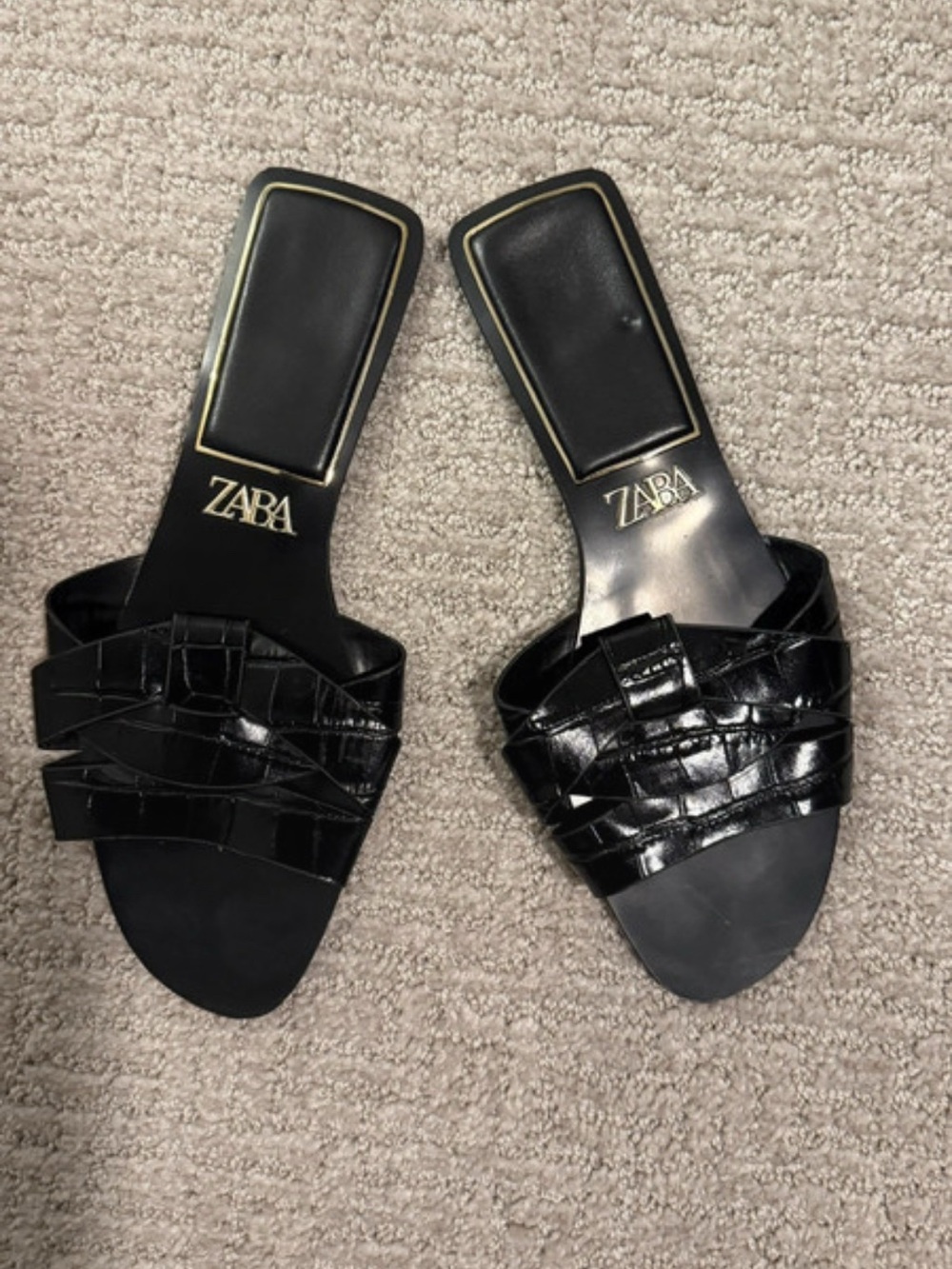 Zara Black Croc-Embossed Slide Sandals